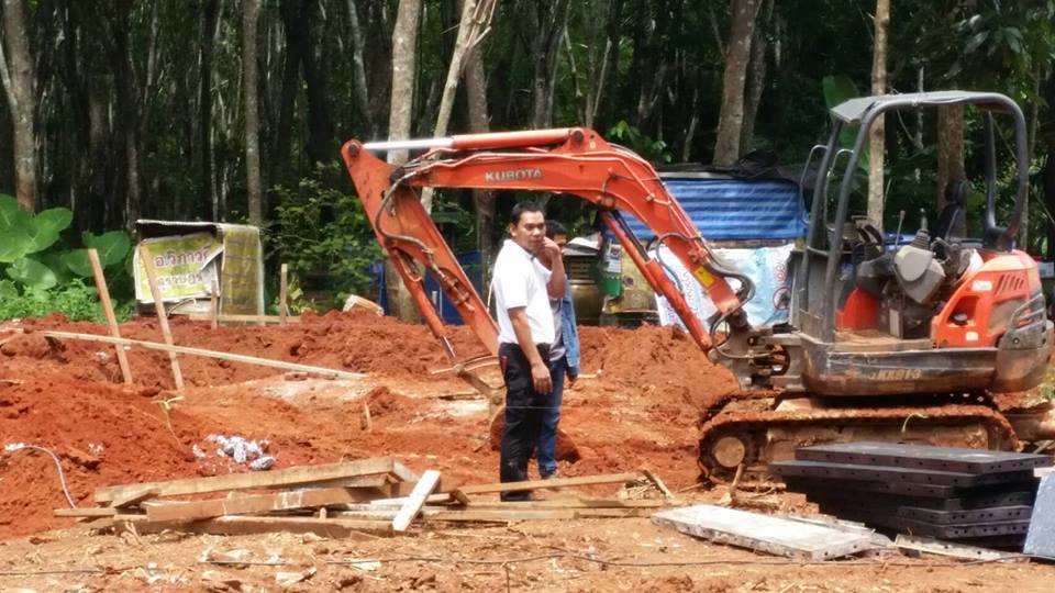 โครงการก่อสร้างระบบประปาแบบบาดาลขนาดกลาง ม. 6 บ้านศรีไพรวัลย์
