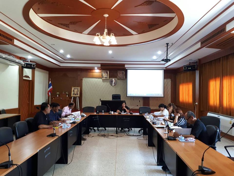 การประชุมคณะกรรมการติดตามประเมินผลแผน 2560